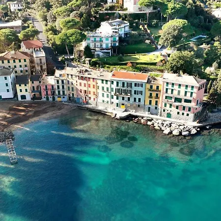 Villetta In Riviera *